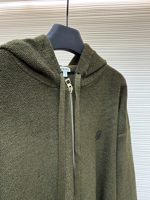 ロエベ 刺繍入りフード付きジップアップカーディガン