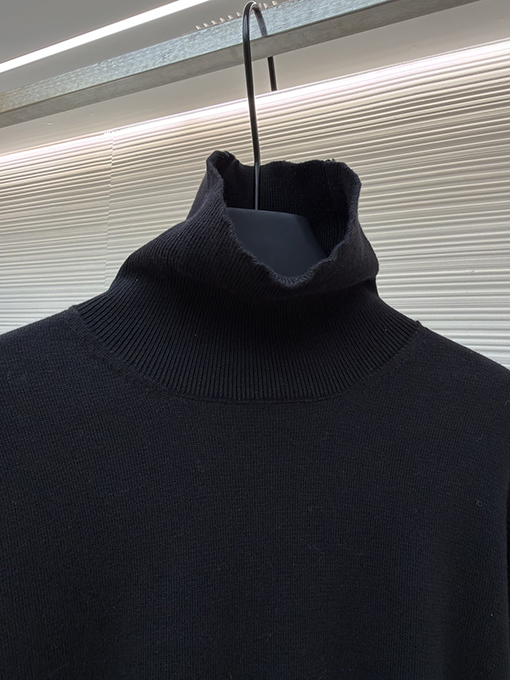 ディオールスーパーコピー ビー刺繍ハイネックニットトップス