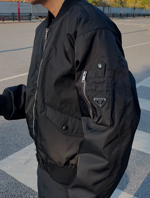 プラダ bomber 袖バッジフライトジャケットコットンコート