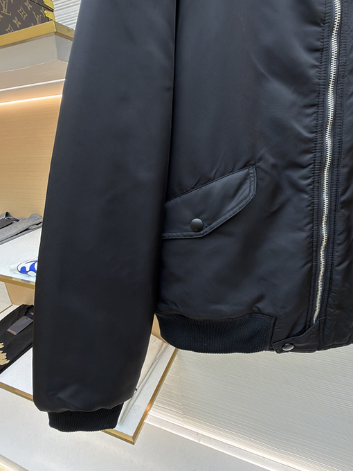 プラダ bomber 袖バッジフライトジャケットコットンコート