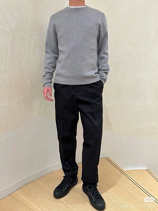 ディオールコピー CD レタークルーネックセーター