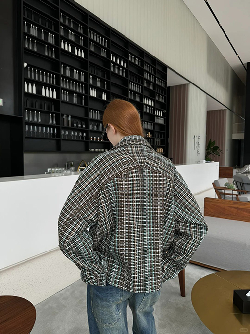 ボッテガヴェネタ 襟付き長袖ジップアップジャケット