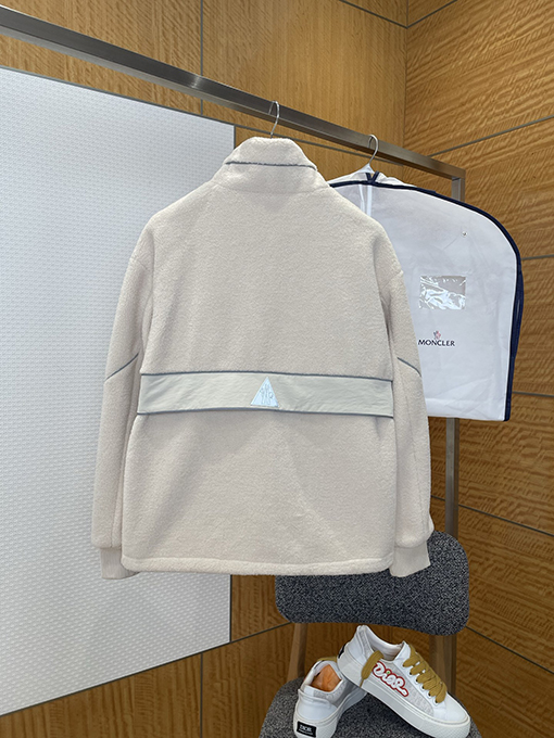 モンクレールスーパーコピー ラムウールパッチワークスタンドカラージャケット