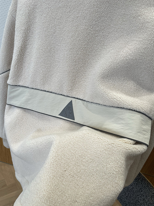 モンクレールスーパーコピー ラムウールパッチワークスタンドカラージャケット