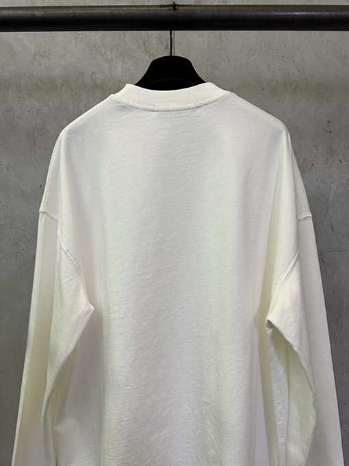 アクネストゥディオズ Acne studio マイクロロゴと蝶のプリントアップリケが付いたレトロスタイルの長袖シャツ