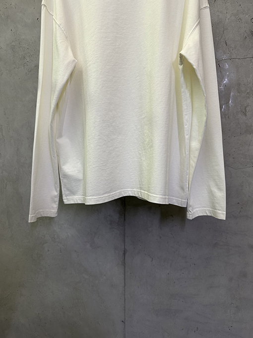 アクネストゥディオズ Acne studio マイクロロゴと蝶のプリントアップリケが付いたレトロスタイルの長袖シャツ