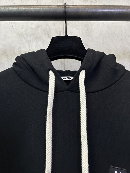 アクネストゥディオズ Acne studio スマイリーフェイスロゴパーカー