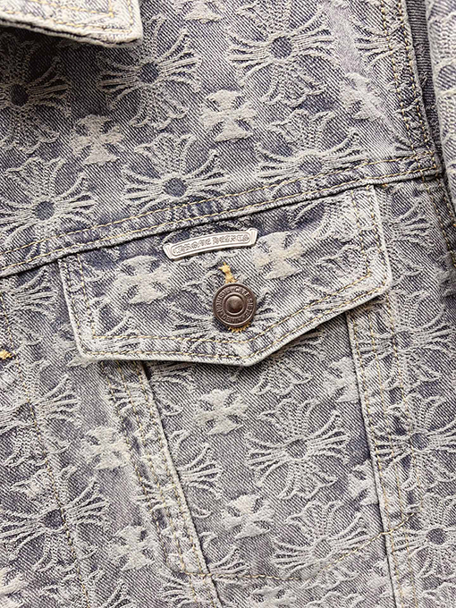 クロムハーツコピー デパートで売られているのと同じスタイルのデニムスーツ