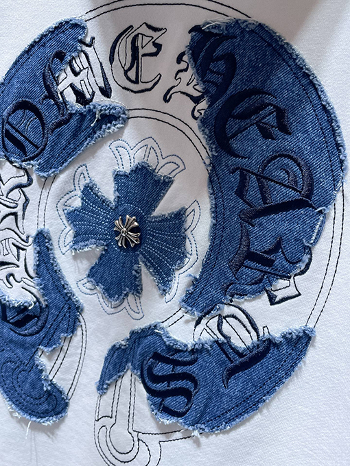 クロムハーツ クラシックな馬蹄形のカラーブロックアップリケ刺繍パーカー