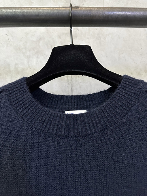 バーバリースーパーコピー 無地クルーネックカシミアニットセーター