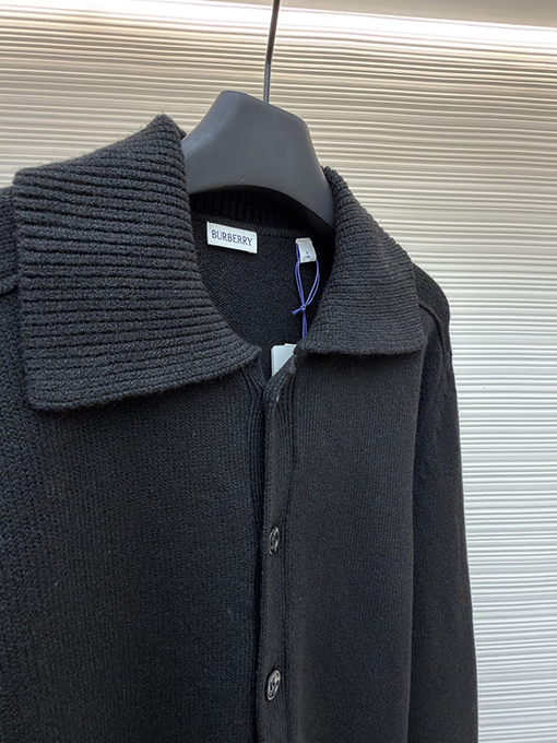 バーバリー 襟付きリブニットカシミヤセーター