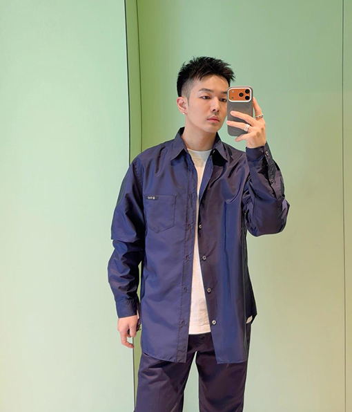 プラダコピー 三角ロゴ長袖シャツ