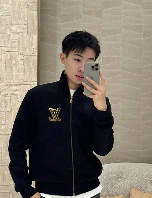 ルイヴィトン スパンコール刺繍ジッパースウェットシャツジャケット