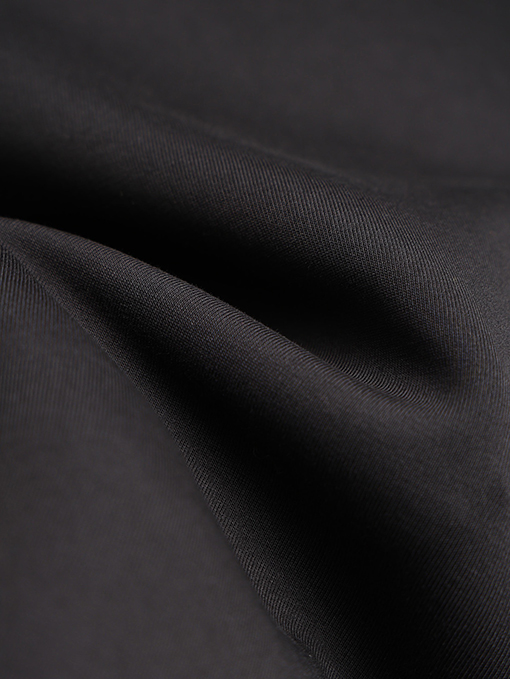 バーバリー ウォーホース刺繍ジッパージャケット