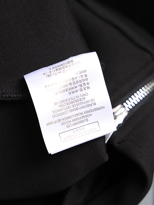 バーバリー ウォーホース刺繍ジッパージャケット