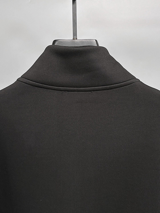 フェンディコピー ダブルFFロゴ刺繍のジップアップジャケット