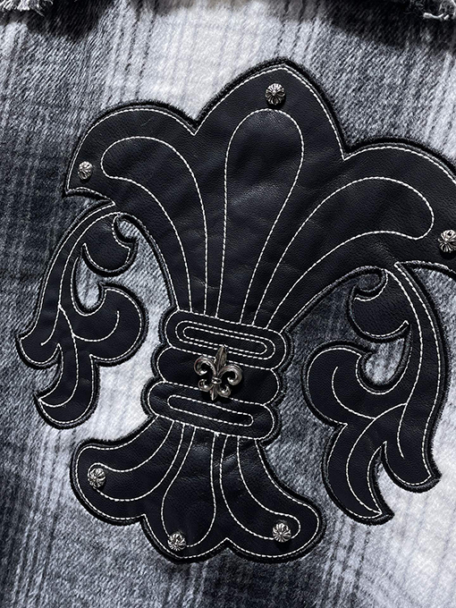 クロムハーツ サンスクリット刺繍のクロスアップリケウール長袖シャツ