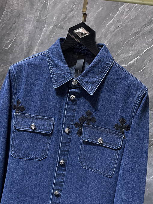 クロムハーツスーパーコピー クロス刺繍入りブルーウォッシュデニムシャツ