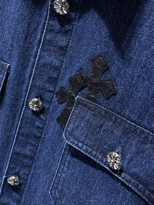 クロムハーツスーパーコピー クロス刺繍入りブルーウォッシュデニムシャツ