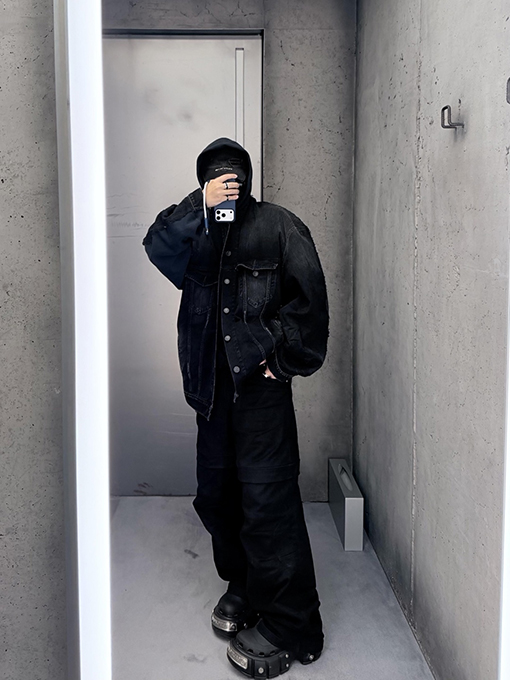 バレンシアガスーパーコピー Balenciaga 刺繍入りフード付きデニムジャケット