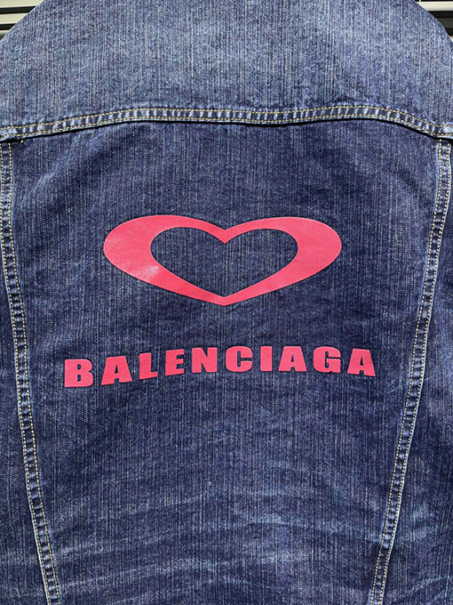 バレンシアガコピー Balenciaga 七夕限定刺繍ハート ルーズデニムジャケット
