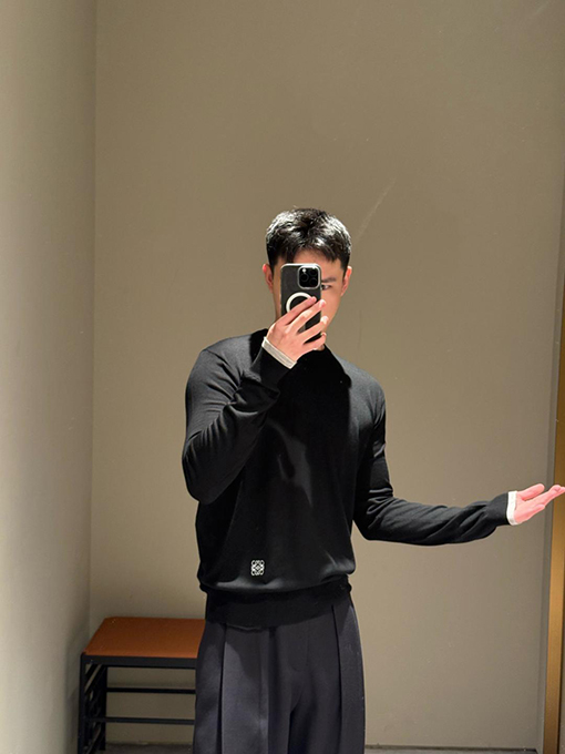 ロエベ 刺繍パッチワークウールニットセーター