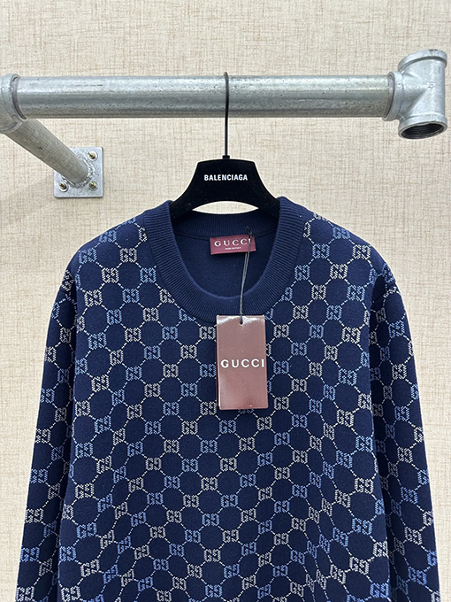 グッチコピー 両面ウール総柄ジャカードシリーズ クルーネック厚セーター