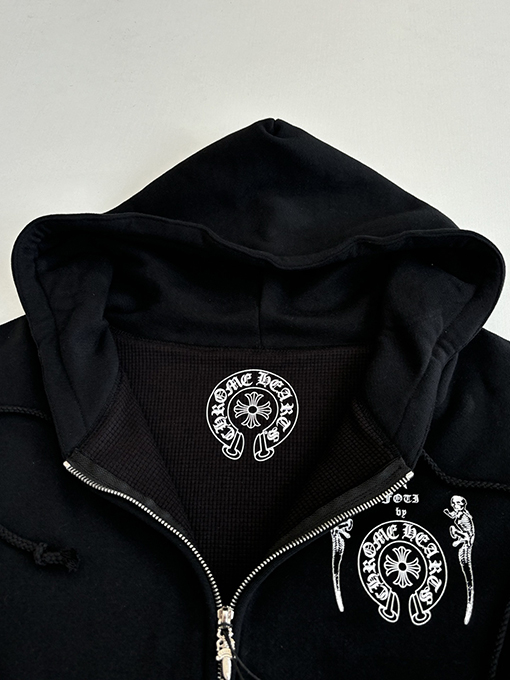 クロムハーツスーパーコピー ブラックスカル ジップアップ フード付きスウェットシャツ