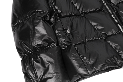 リックオウエンス 光沢のある黒のダウンジャケット
