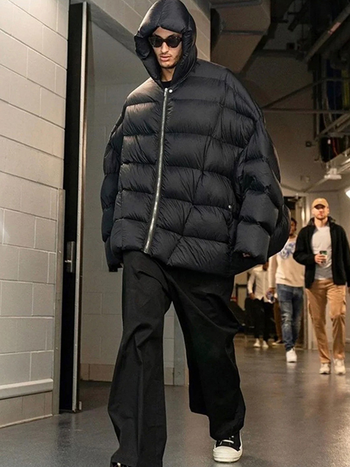 リックオウエンスコピー 黒のダウンジャケット