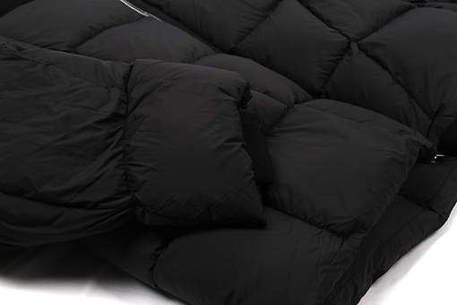 リックオウエンス スクエアパン風ダウンジャケット