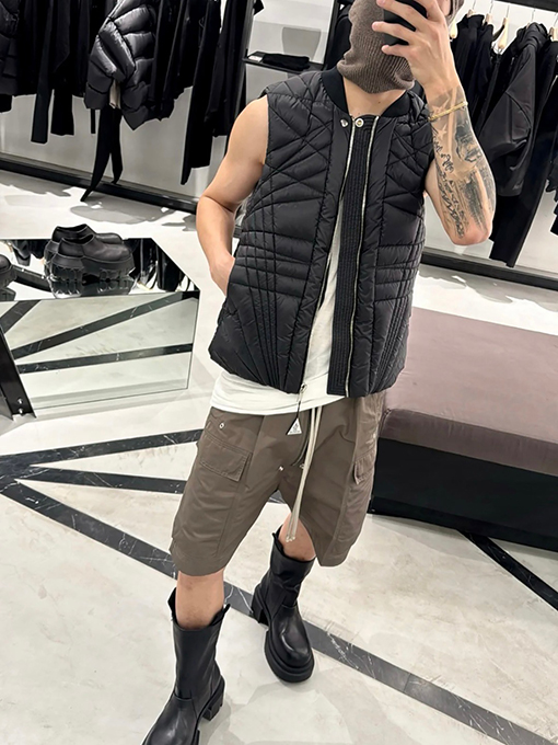 リックオウエンス ベストとダウンジャケット