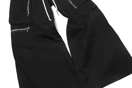 リックオウエンス ワイドレッグのモップ掛けまでの長さのワークパンツ