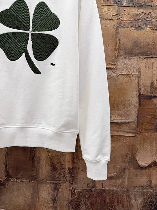 ディオールコピー 四つ葉の刺繍入りクルーネックスウェットシャツ