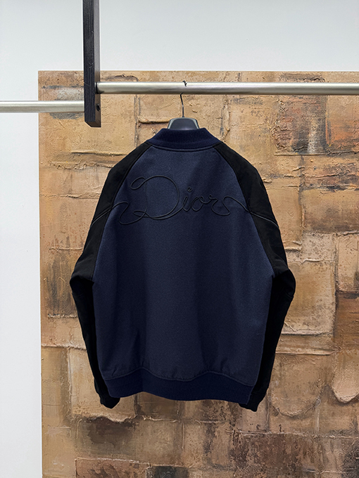 ディオール 文字ロゴの刺繍入りベースボールジャケット