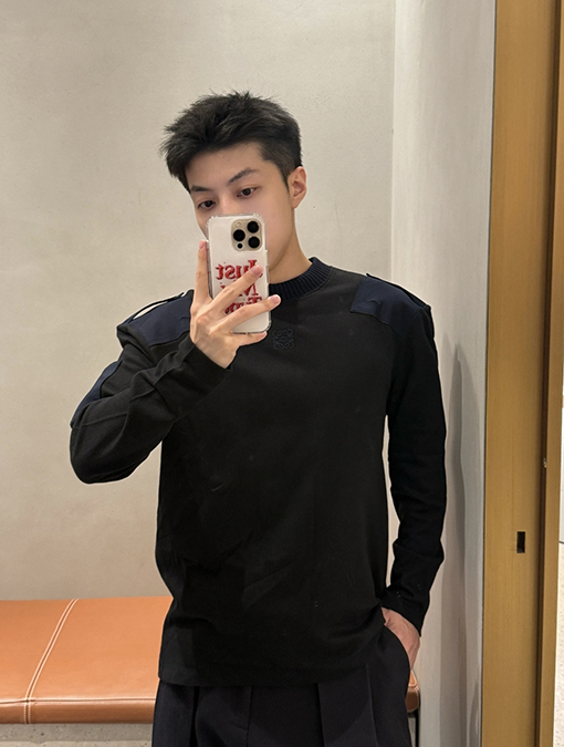 ロエベ コラボレーションカプセルコレクションカラーブロックニットウェア