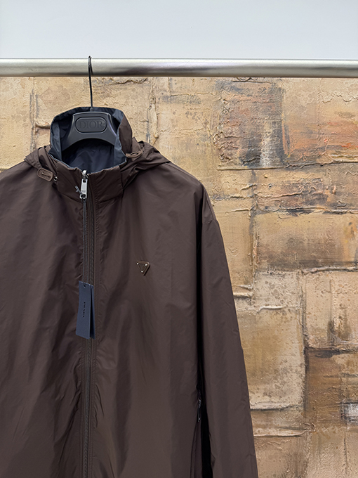 プラダスーパーコピー リバーシブルジャケット