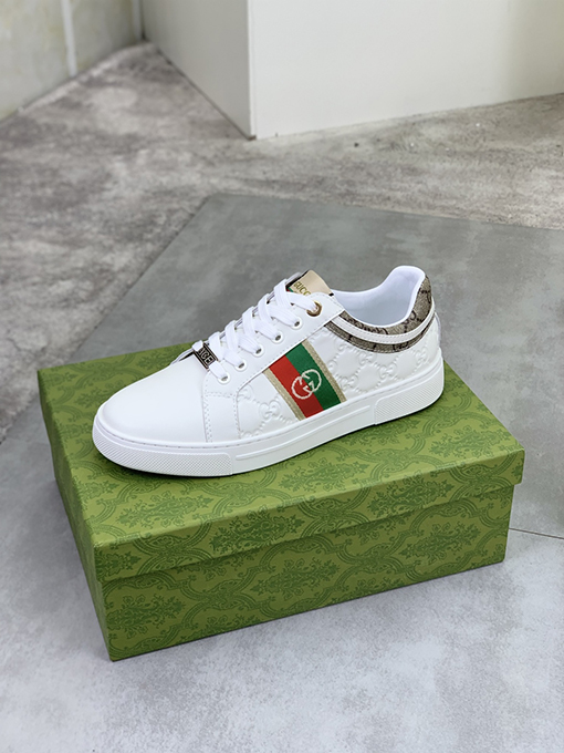 グッチ 新しいクラシックカジュアルメンズシューズ