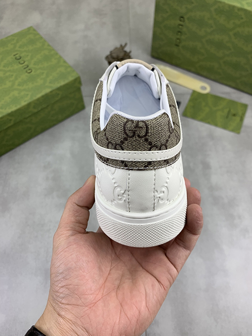 グッチ 新しいクラシックカジュアルメンズシューズ