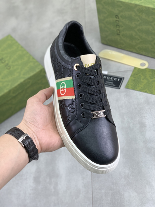 グッチ 新しいクラシックカジュアルメンズシューズ