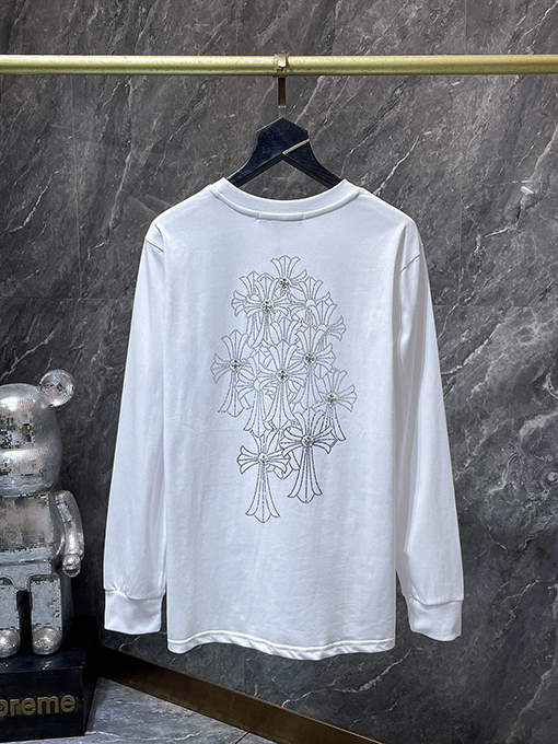 クロムハーツ ホットフィックスのラインストーンクロスと手作りのリベットが付いた長袖シャツ