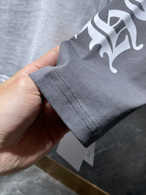 クロムハーツ レタープリントのホースシューカラーブロックラグラン長袖シャツ