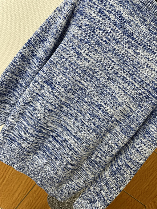 セリーヌ ミックスカラー織り刺繍クルーネックセーター