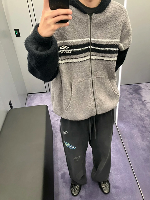 バレンシアガコピー BALENCIAGA カラーブロックフード付きニットカーディガン