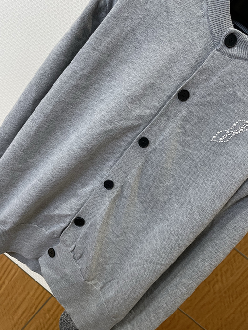 ワイスリー WE11DONE ビーズロゴニットカーディガン