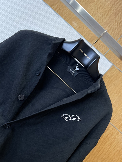 ワイスリー WE11DONE ビーズロゴニットカーディガン