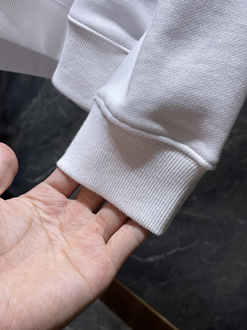 クロムハーツ サンスクリット刺繍クロスクルーネックスウェットシャツ