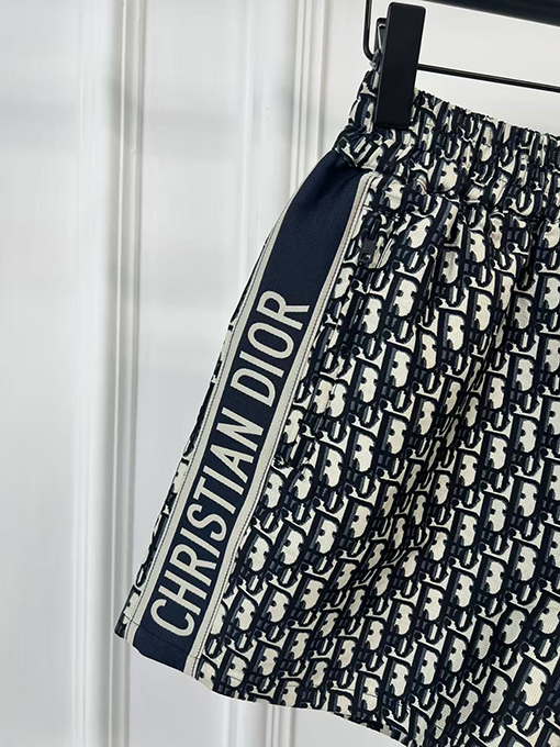 ディオールスーパーコピー CHRISTIAN DIOR Oblique クラシックな花柄ショートパンツ