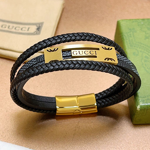 グッチ Anger Forest 新モデルシリーズ ダブルG レトロ シルバーブレスレット