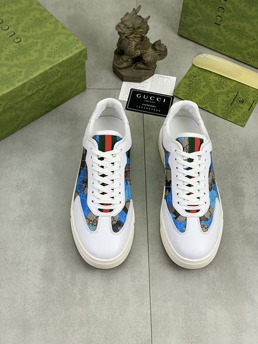 グッチ クラシックカジュアルメンズシューズ